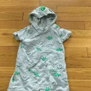 **3 for $10*Carter's short sleeve onesie with Hood